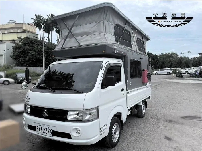 Flatbed truck fitted with the TUYU T4 flat-deck pop-top camper